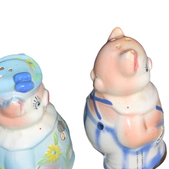 Vintage Pig Couple Salt and Pepper Animal Set - Picture 5 of 14